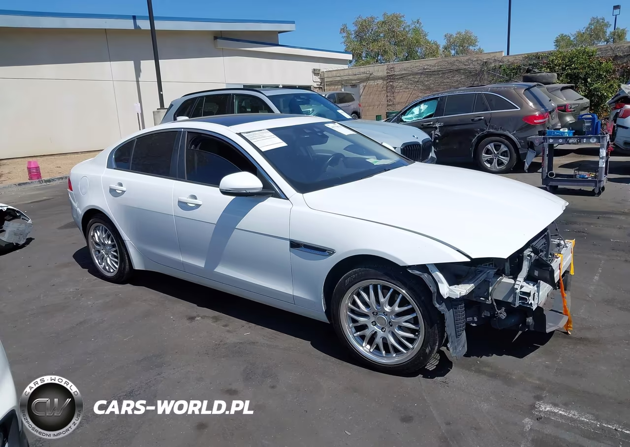 2017 Jaguar Xe 25T