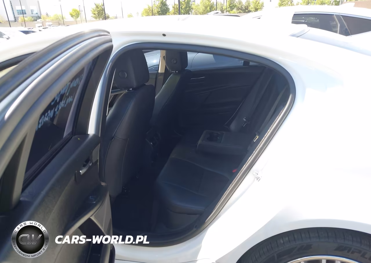 2017 Jaguar Xe 25T VIN:SAJAR4BG7HA976795 - 8