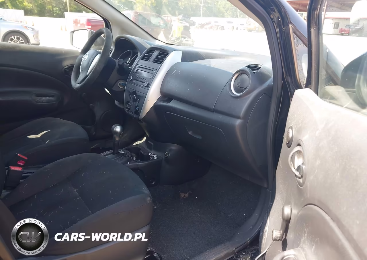 2017 Nissan Versa Note S Plus VIN:3N1CE2CP5HL373538 - 5