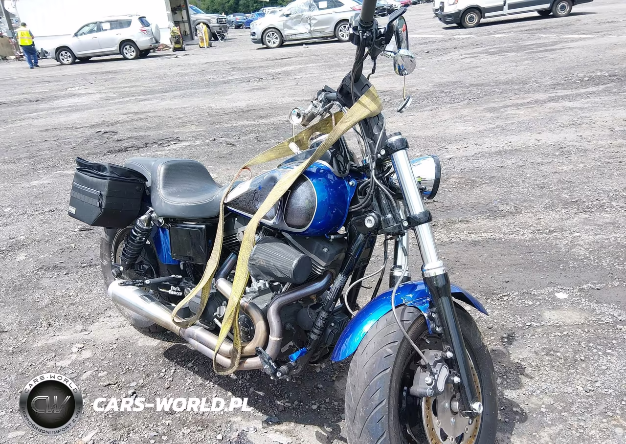 2015 Harley-Davidson Fxdf Dyna Fat Bob – zdjęcie 1 z 12