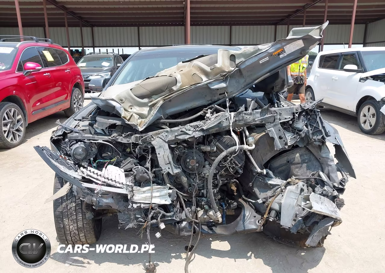 2015 Hyundai Genesis 5.0 VIN:KMHGN4JF4FU063920 - 12