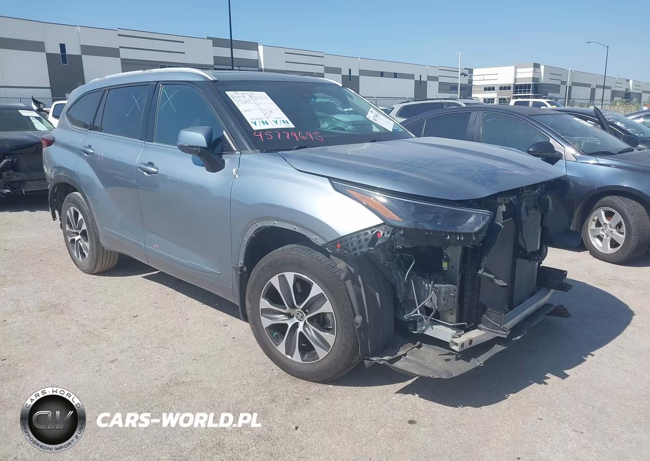 2022 Toyota Highlander Xle VIN:5TDHZRAH5NS135819 - 1