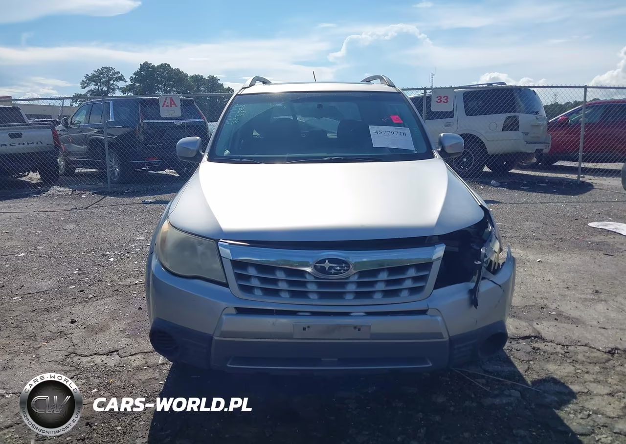 2013 Subaru Forester 2.5X Premium VIN:JF2SHADC5DH431826 - 12