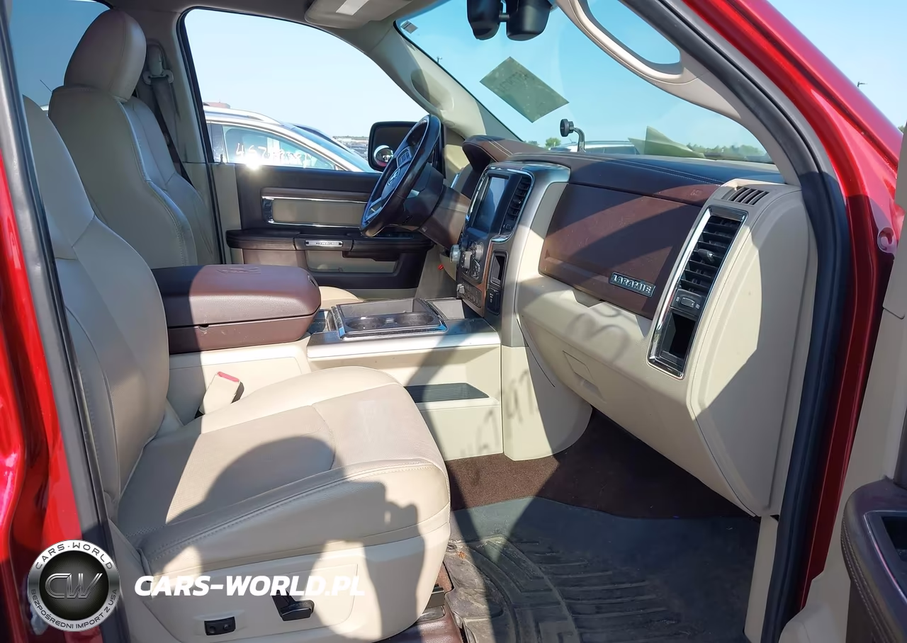 2013 Ram 1500 Laramie VIN:1C6RR7NT3DS640469 - 5