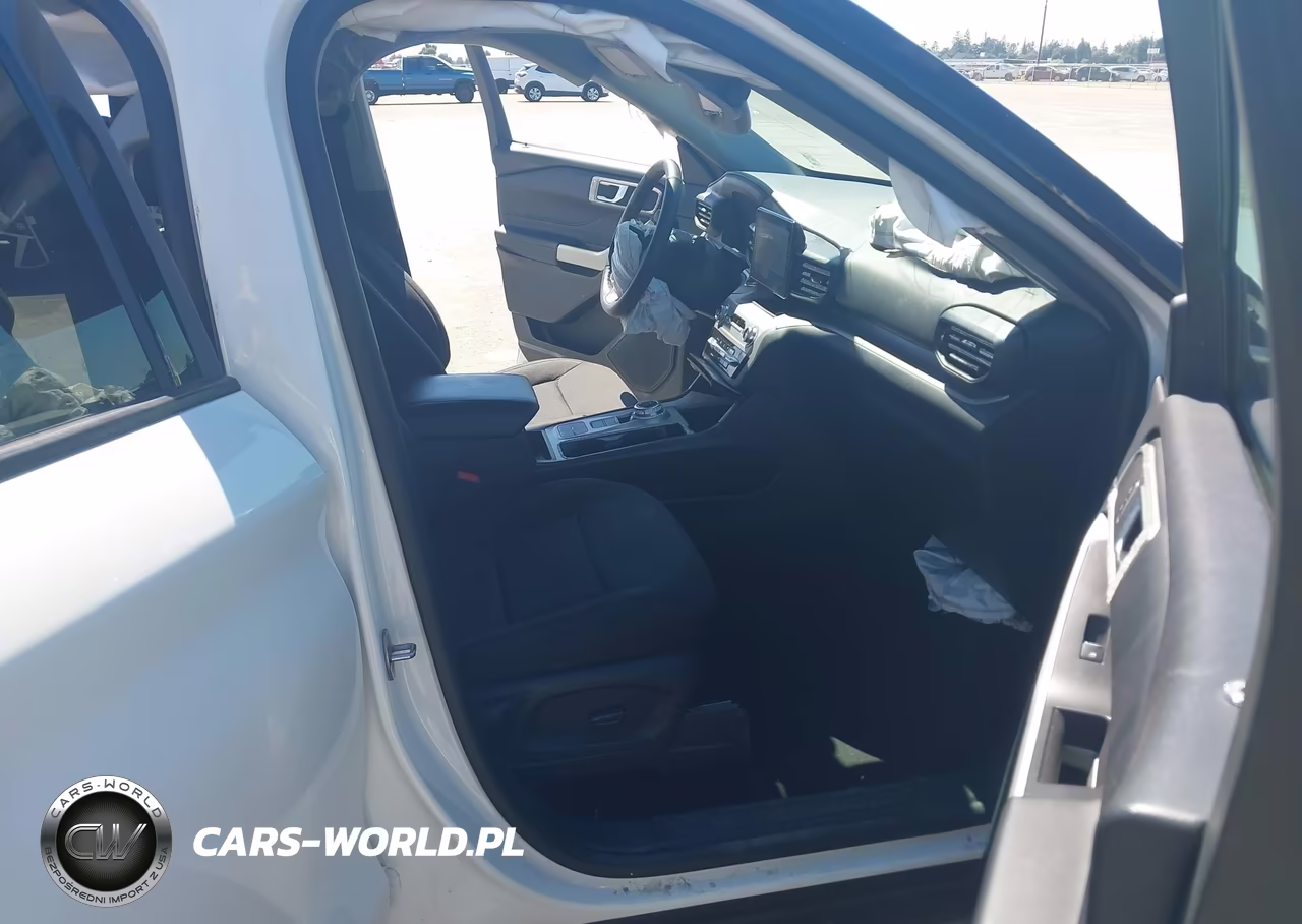 2023 Ford Explorer Xlt VIN:1FMSK7DH2PGC33547 - 5