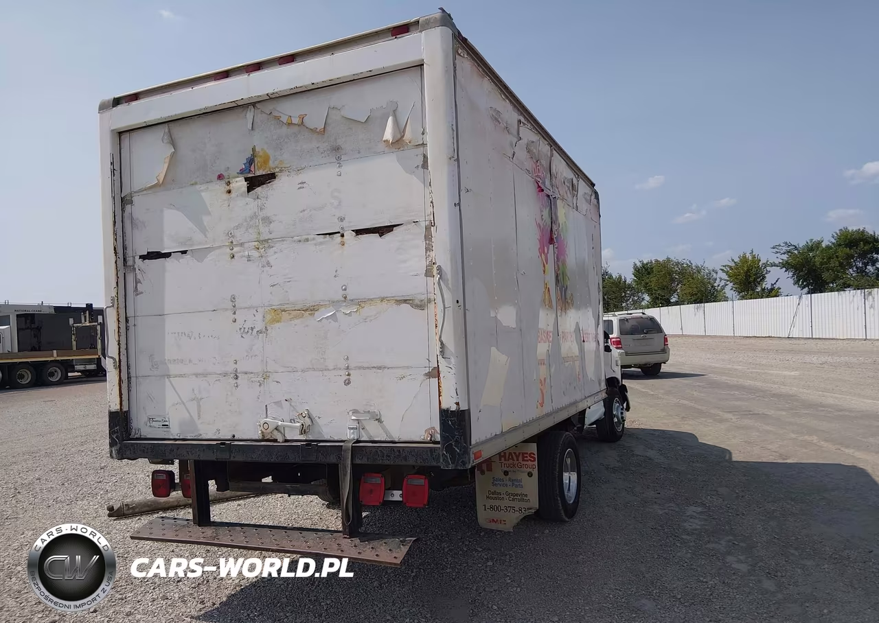 2011 Chevrolet Express Cutaway Diesel VIN:1GB3G2CL2B1127747 - 4