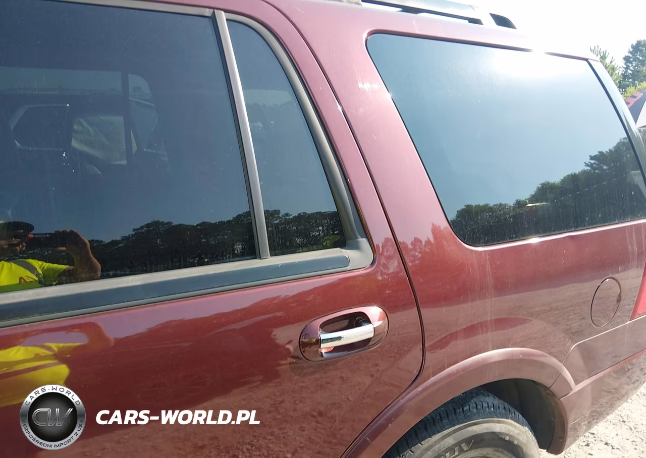 2010 Ford Expedition Limited VIN:1FMJU1K59AEB47232 - 6