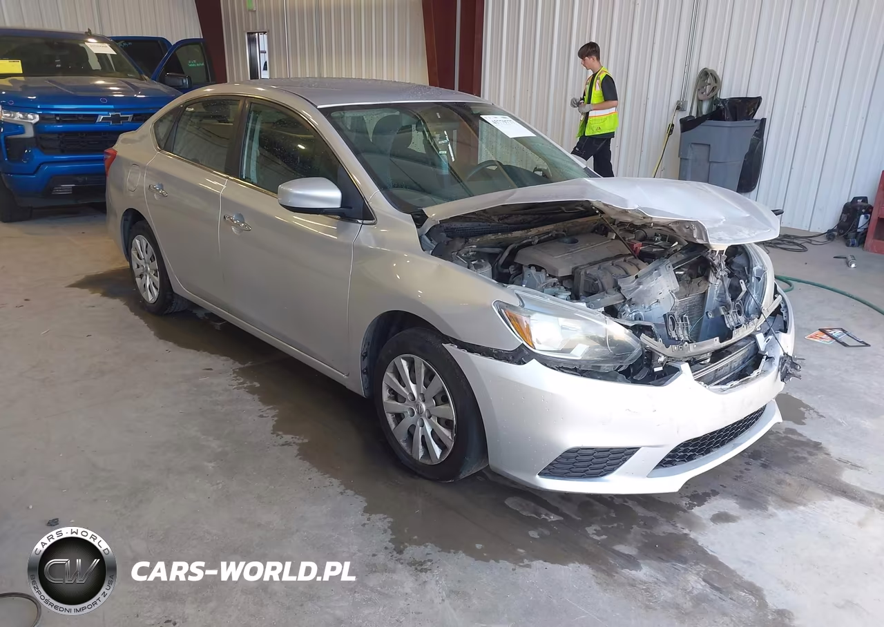 2016 Nissan Sentra S – zdjęcie 1 z 16