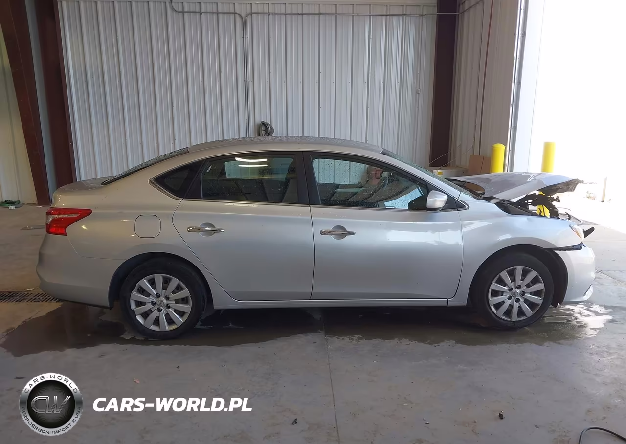 2016 Nissan Sentra S VIN:3N1AB7APXGY268852 - 13
