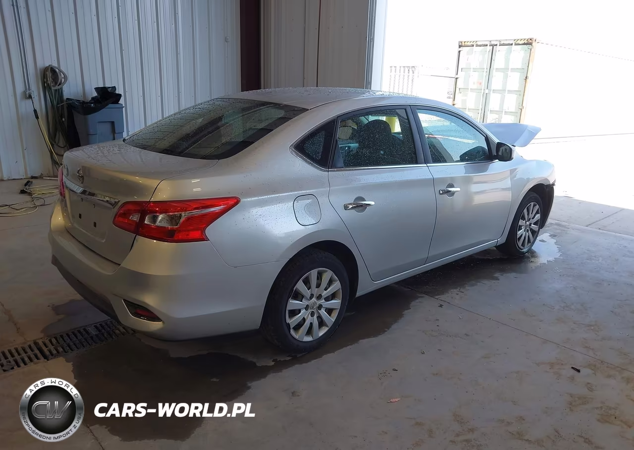 2016 Nissan Sentra S VIN:3N1AB7APXGY268852 - 4
