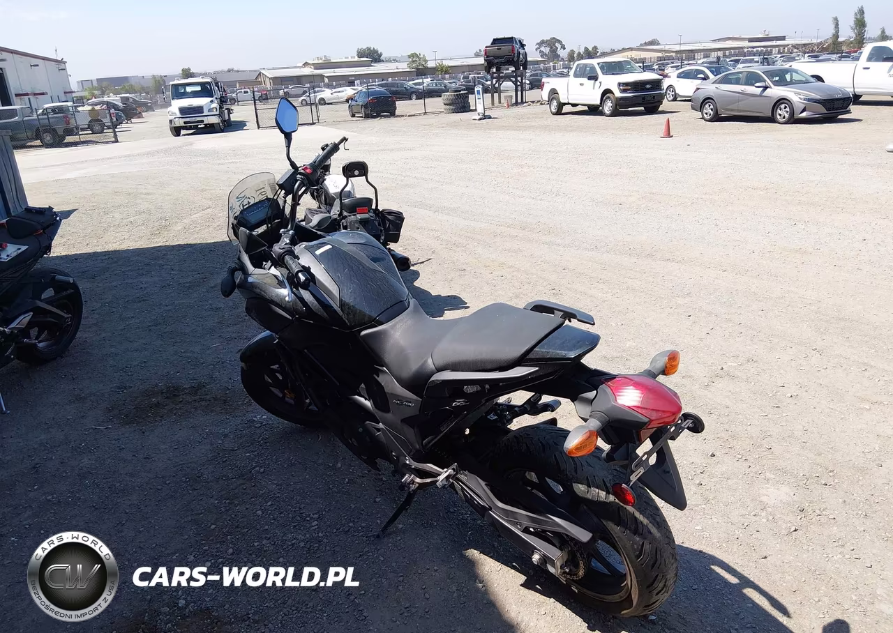2015 Honda Nc700X VIN:JH2RC6355FK300016 - 3