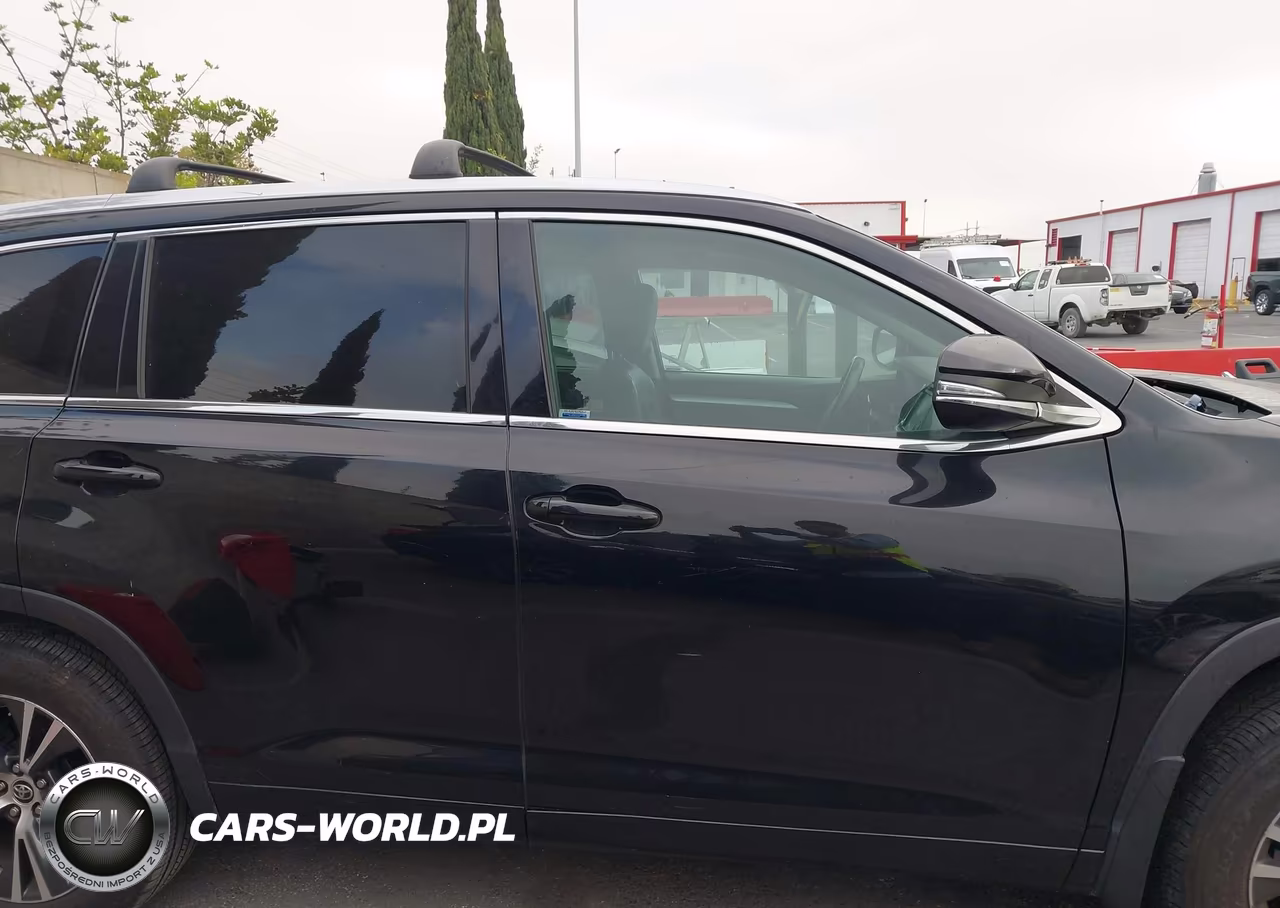 2016 Toyota Highlander Xle V6 VIN:5TDJKRFH4GS274180 - 13