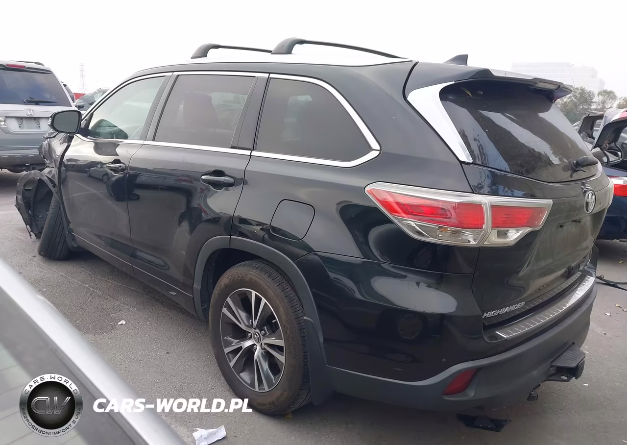 2016 Toyota Highlander Xle V6 VIN:5TDJKRFH4GS274180 - 3