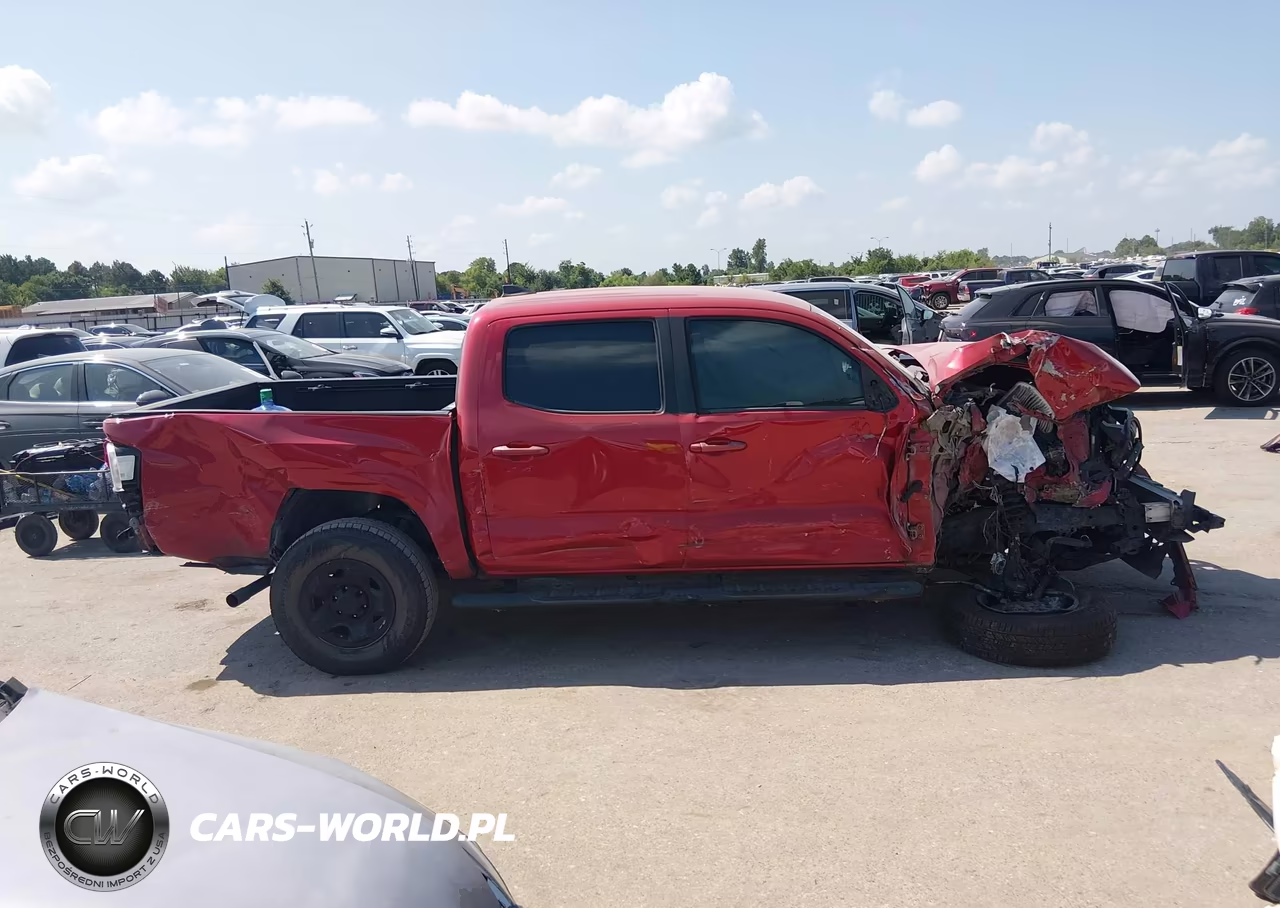 2018 Toyota Tacoma Sr VIN:5TFAX5GN3JX116848 - 13
