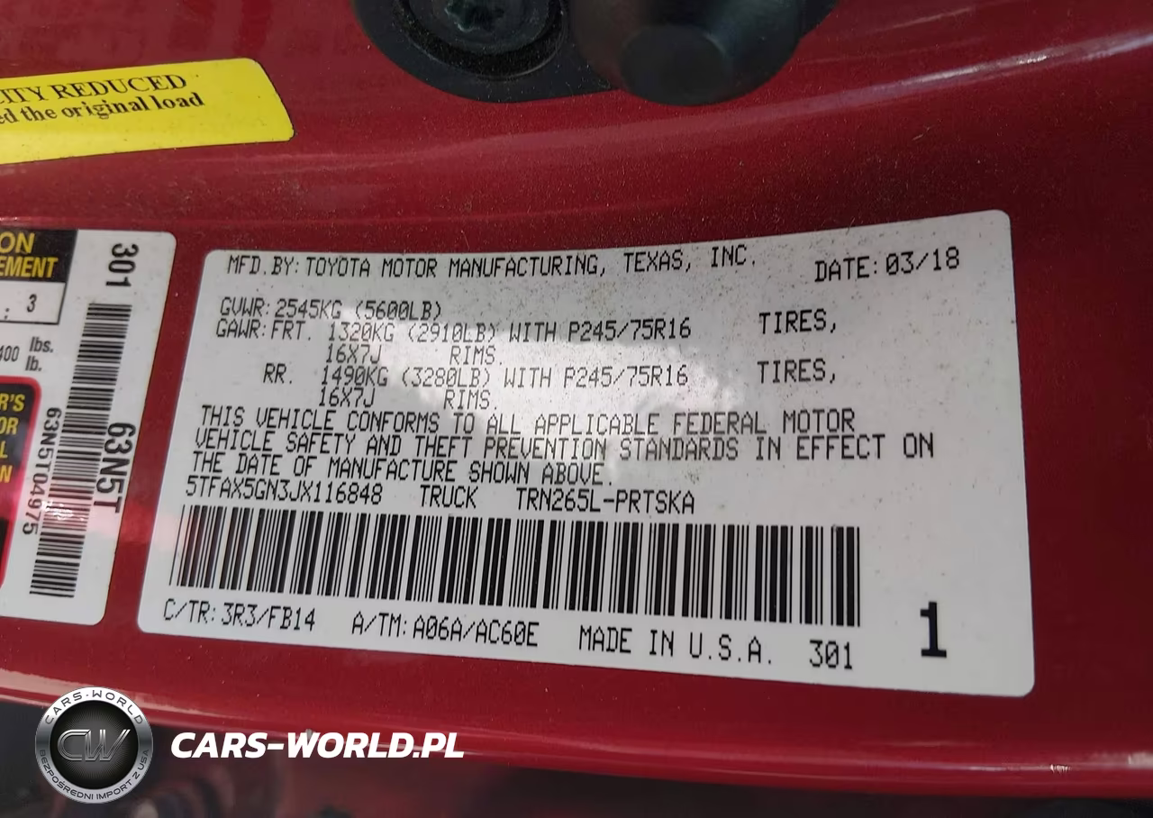 2018 Toyota Tacoma Sr VIN:5TFAX5GN3JX116848 - 9