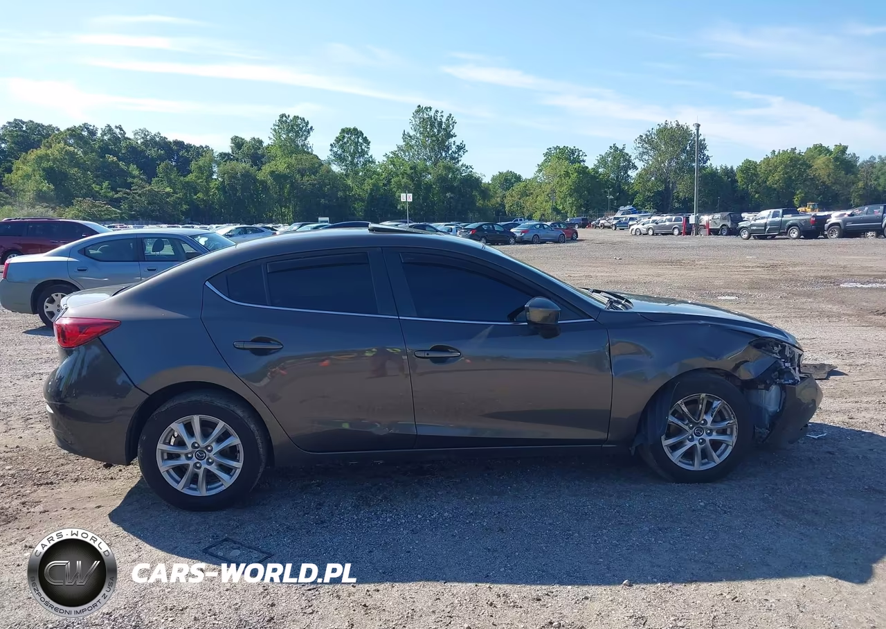 2014 Mazda Mazda3 I Touring VIN:JM1BM1V72E1138424 - 13