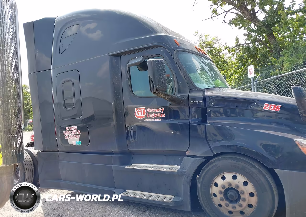 2018 Freightliner New Cascadia 126 VIN:3AKJHHDV9JSHT6436 - 12