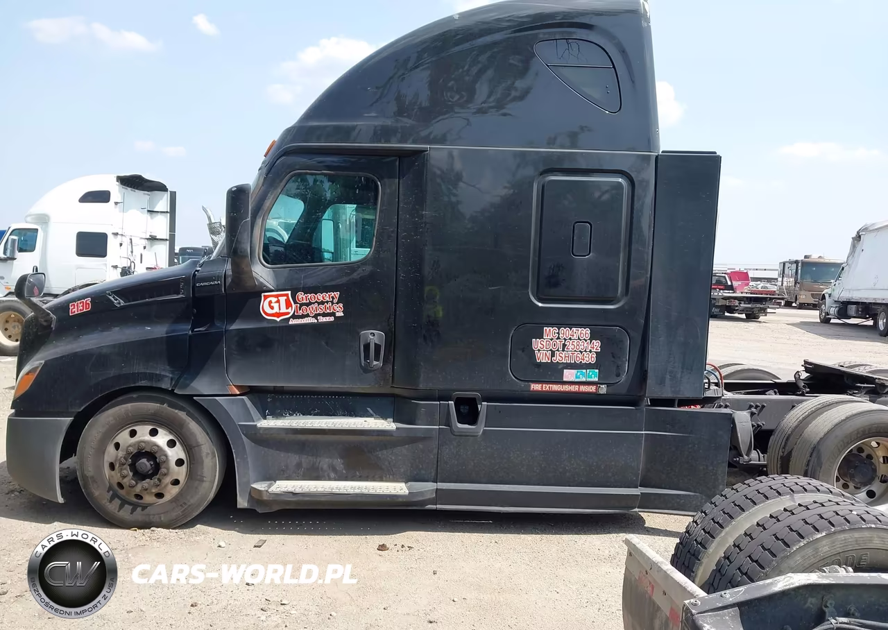 2018 Freightliner New Cascadia 126 VIN:3AKJHHDV9JSHT6436 - 13