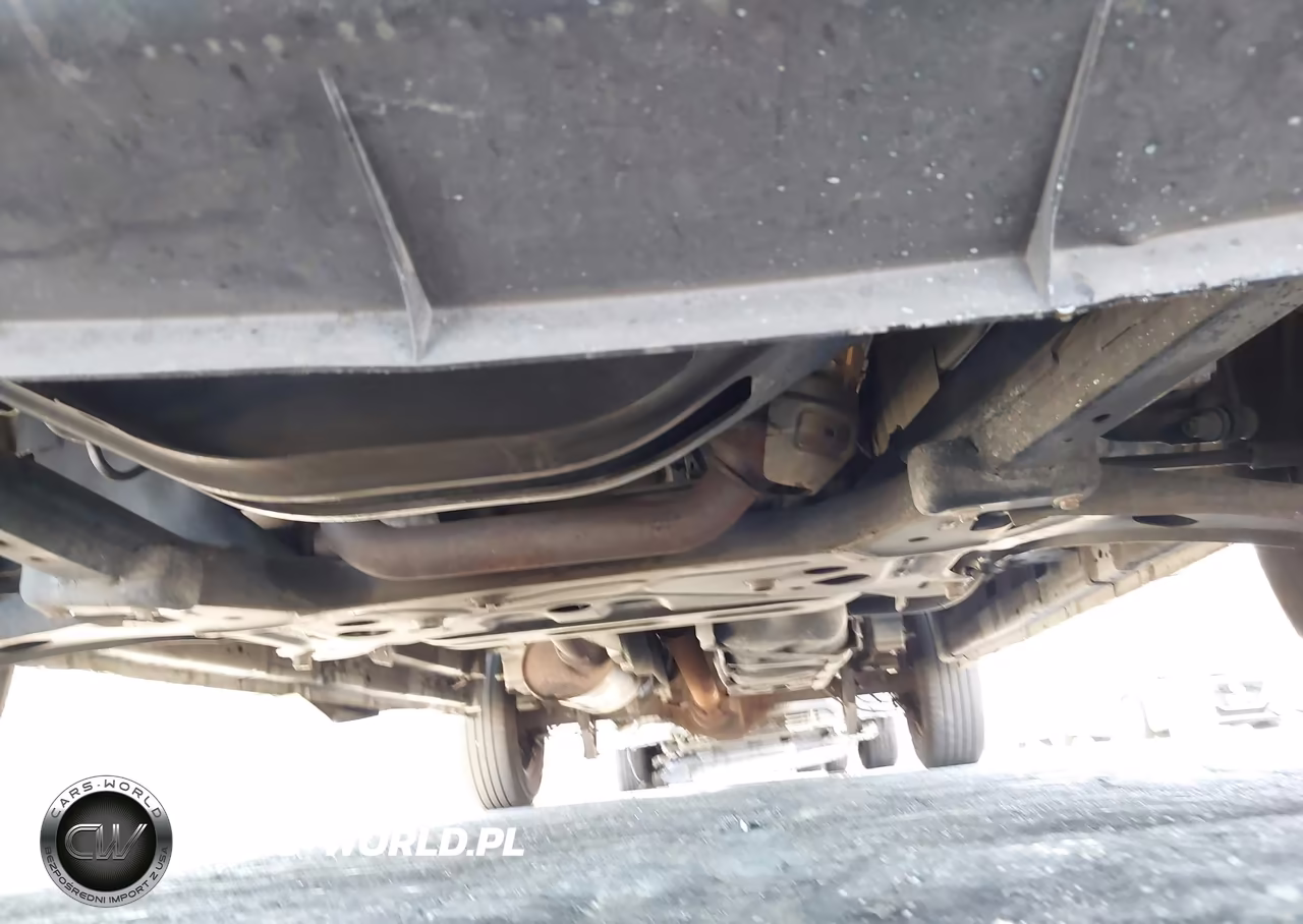 2019 Ford Transit-250 VIN:1FTYR2CM9KKB53888 - 17
