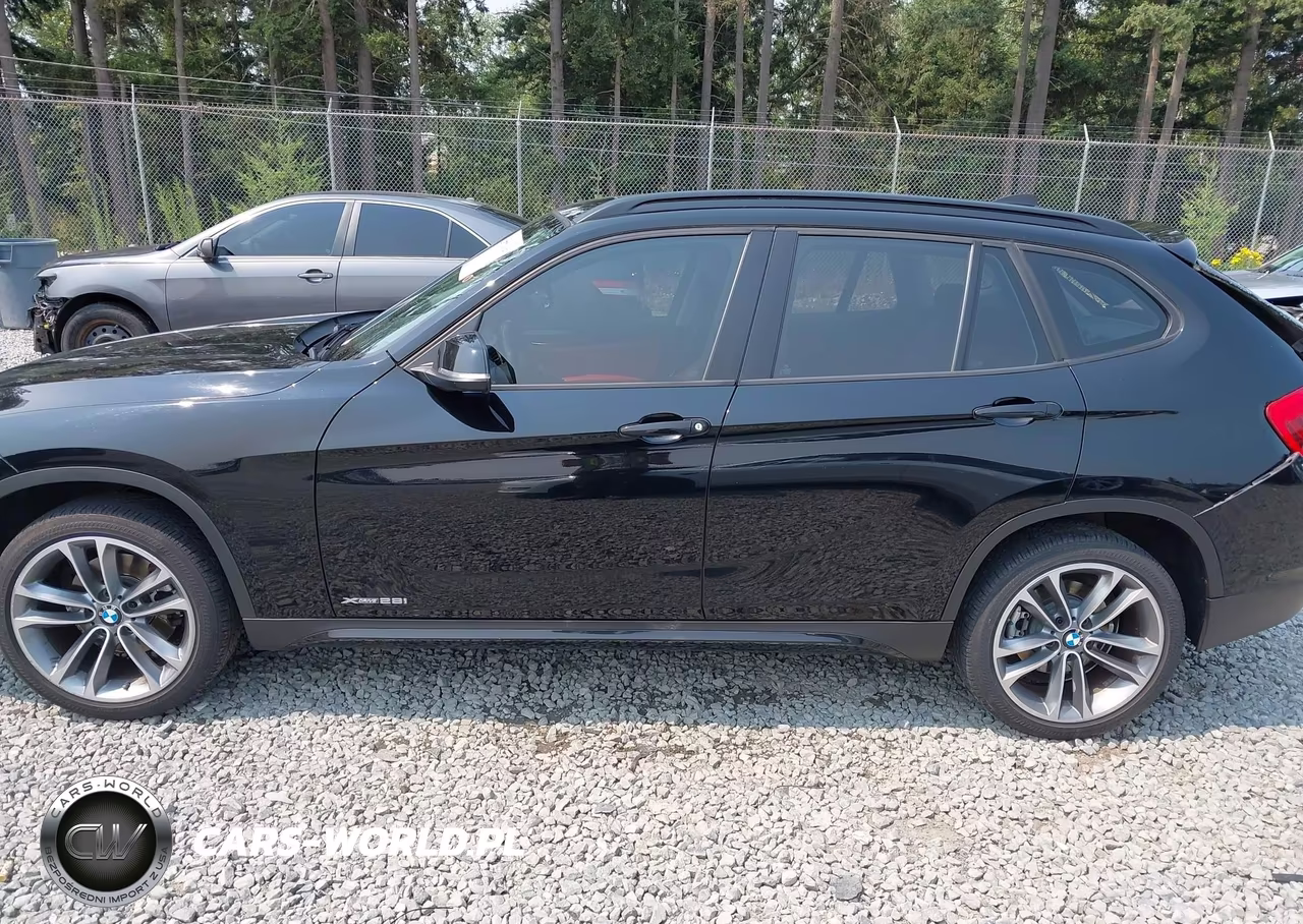 2013 BMW X1 xDrive28I VIN:WBAVL1C56DVR84142 - 14