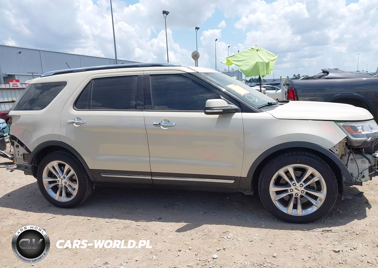 2018 Ford Explorer Limited VIN:1FM5K7F8XJGB55472 - 14