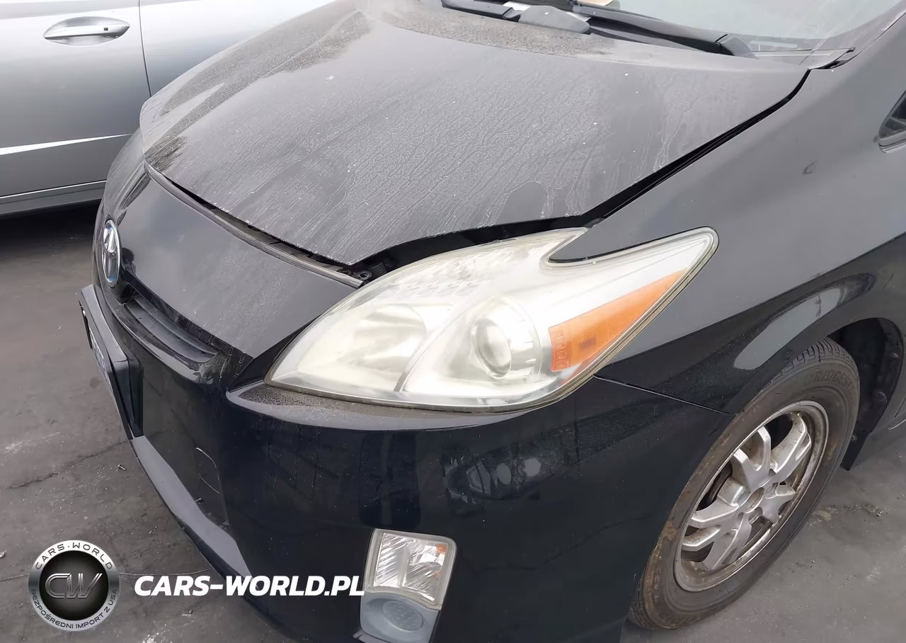 2011 Toyota Prius Two VIN:JTDKN3DUXB1369938 - 12