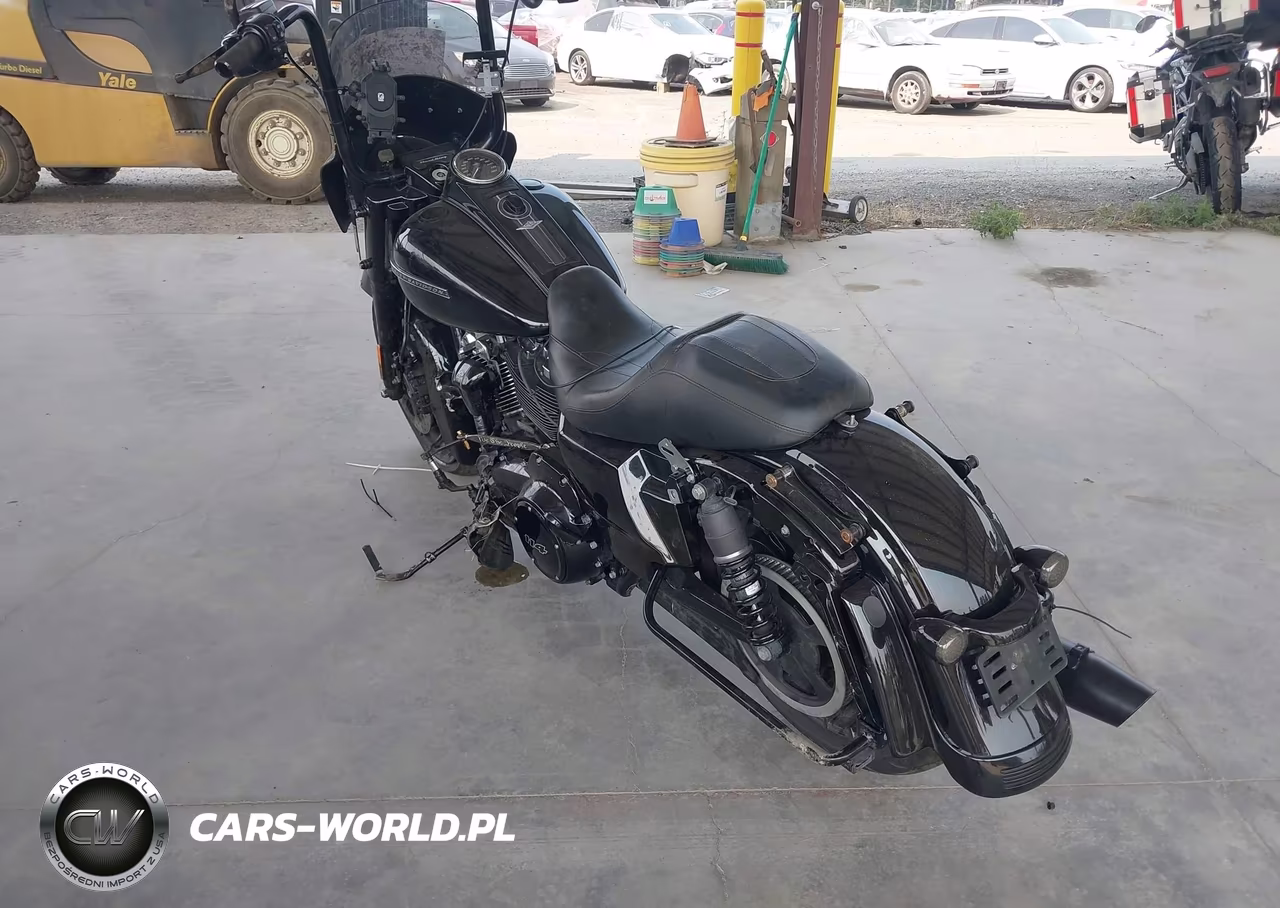 2018 Harley-Davidson Flhrxs VIN:1HD1KVC10JB627608 - 3