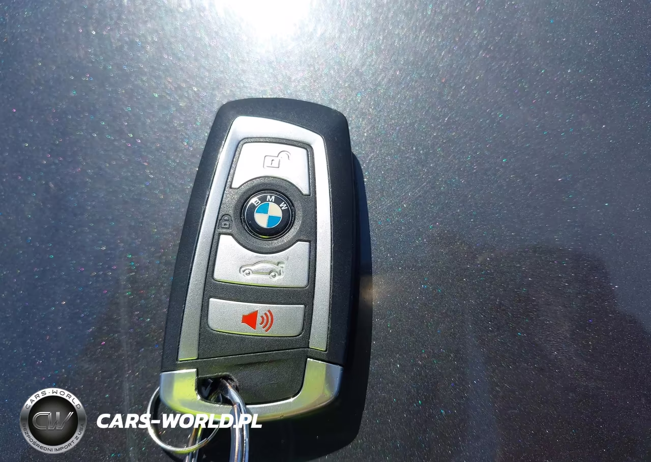 2015 BMW 740I VIN:WBAYA6C55FGK16479 - 11