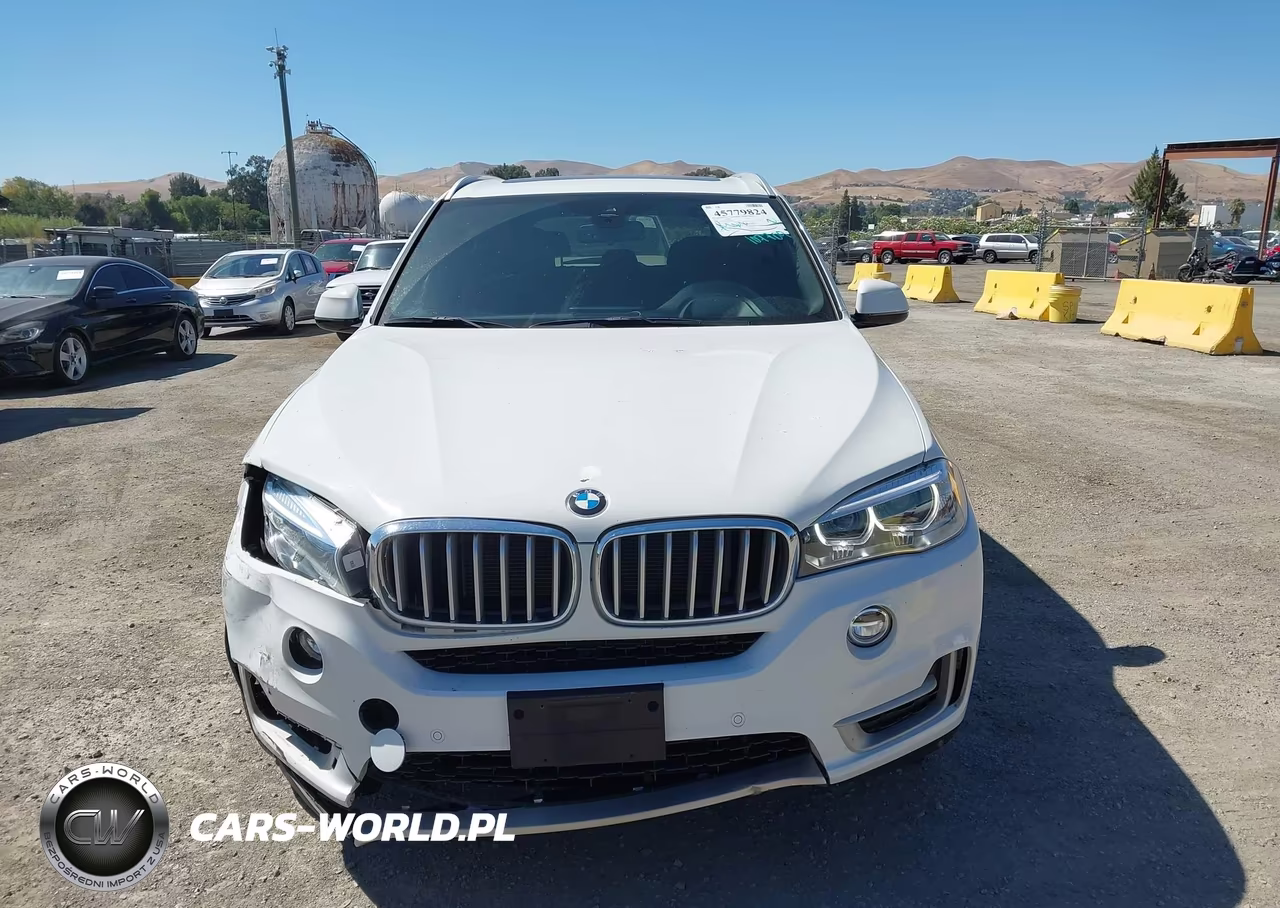 2018 BMW X5 xDrive35I VIN:5UXKR0C58J0Y00146 - 12