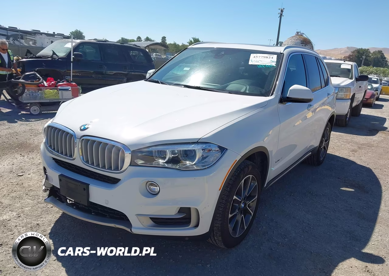 2018 BMW X5 xDrive35I VIN:5UXKR0C58J0Y00146 - 2