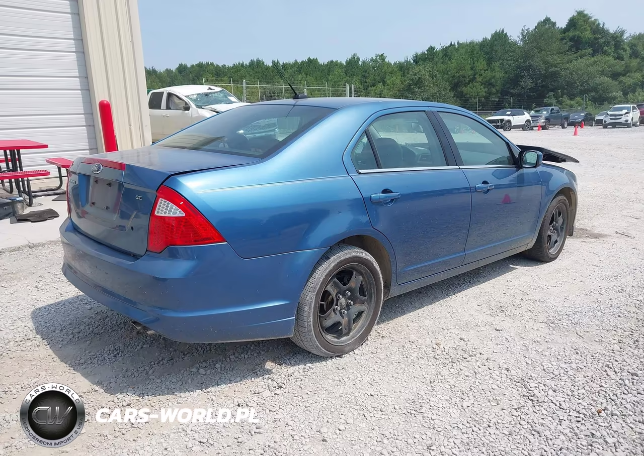 2010 Ford Fusion Se VIN:3FAHP0HA4AR207543 - 4