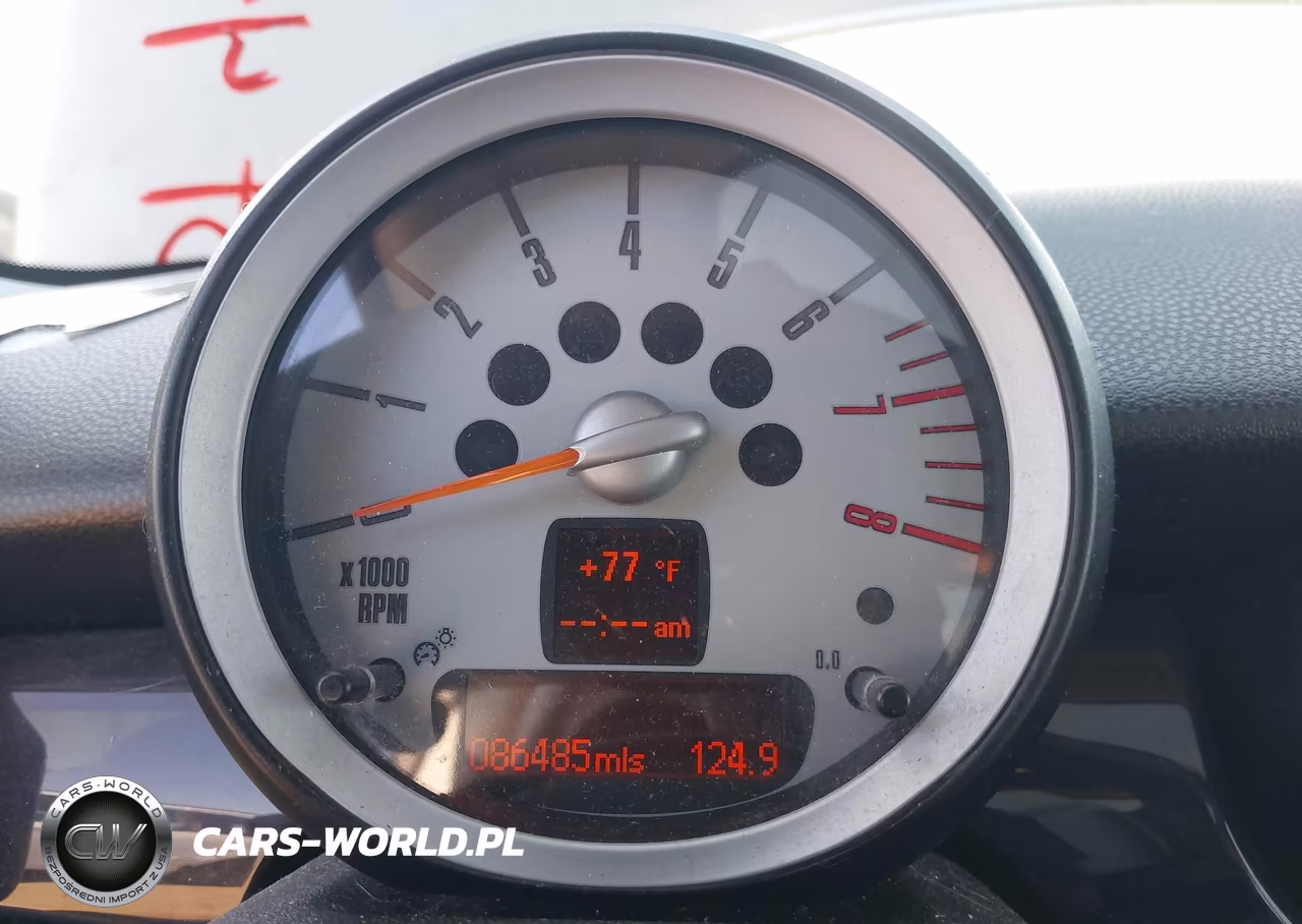 2010 Mini Cooper S VIN:WMWMF7C59ATZ72662 - 7