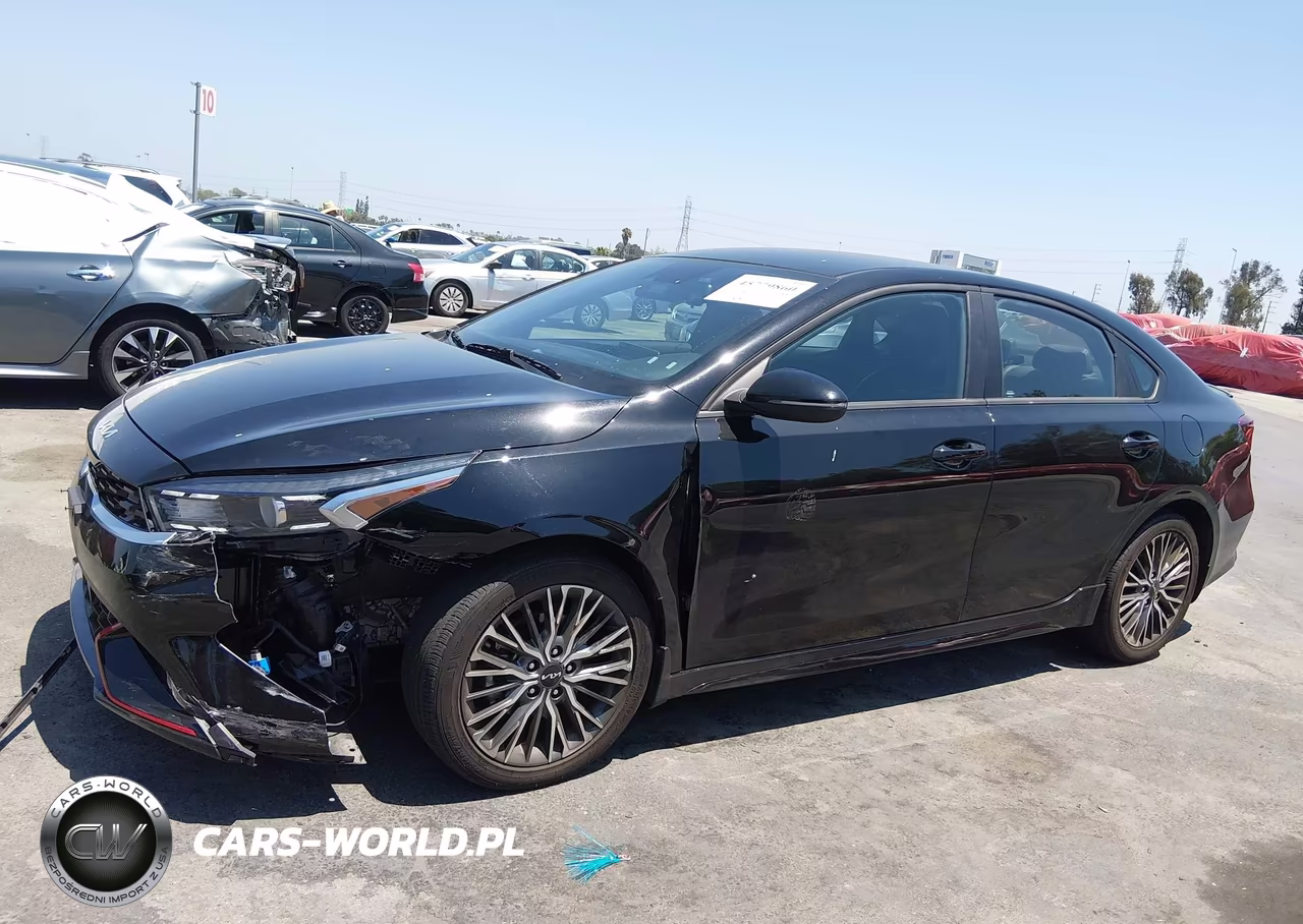 2024 Kia Forte Gt-Line VIN:3KPF54AD4RE728140 - 14