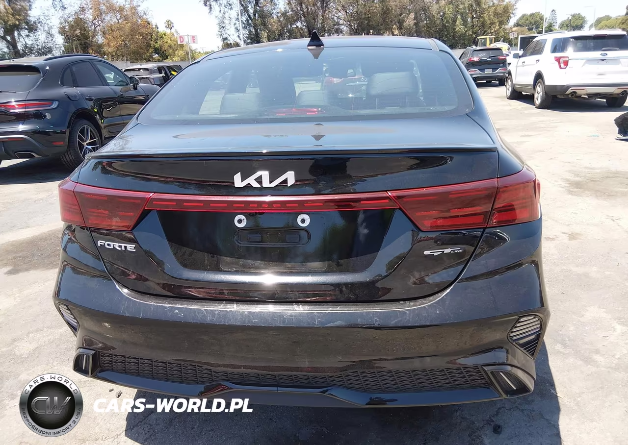 2024 Kia Forte Gt-Line VIN:3KPF54AD4RE728140 - 16