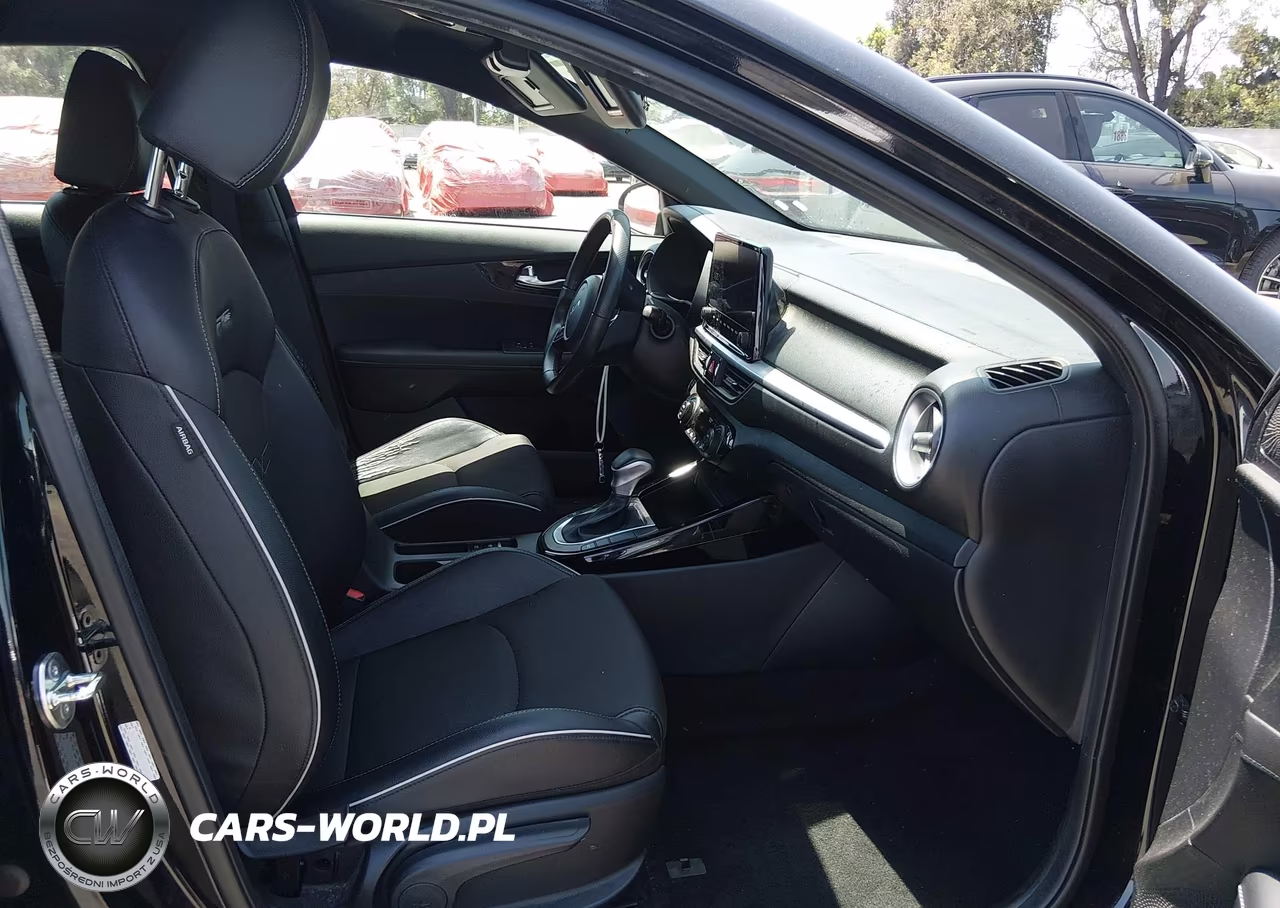 2024 Kia Forte Gt-Line VIN:3KPF54AD4RE728140 - 5