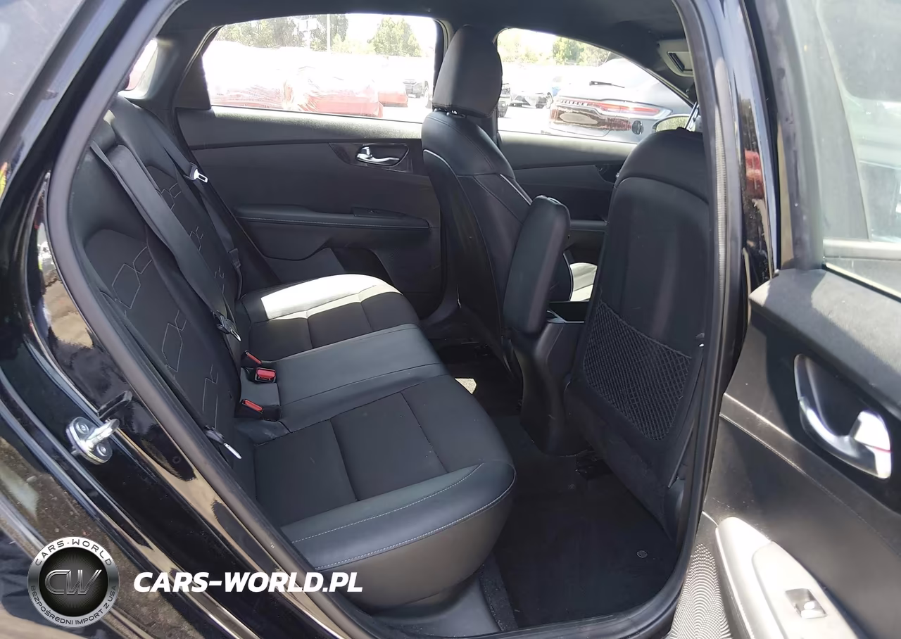 2024 Kia Forte Gt-Line VIN:3KPF54AD4RE728140 - 8