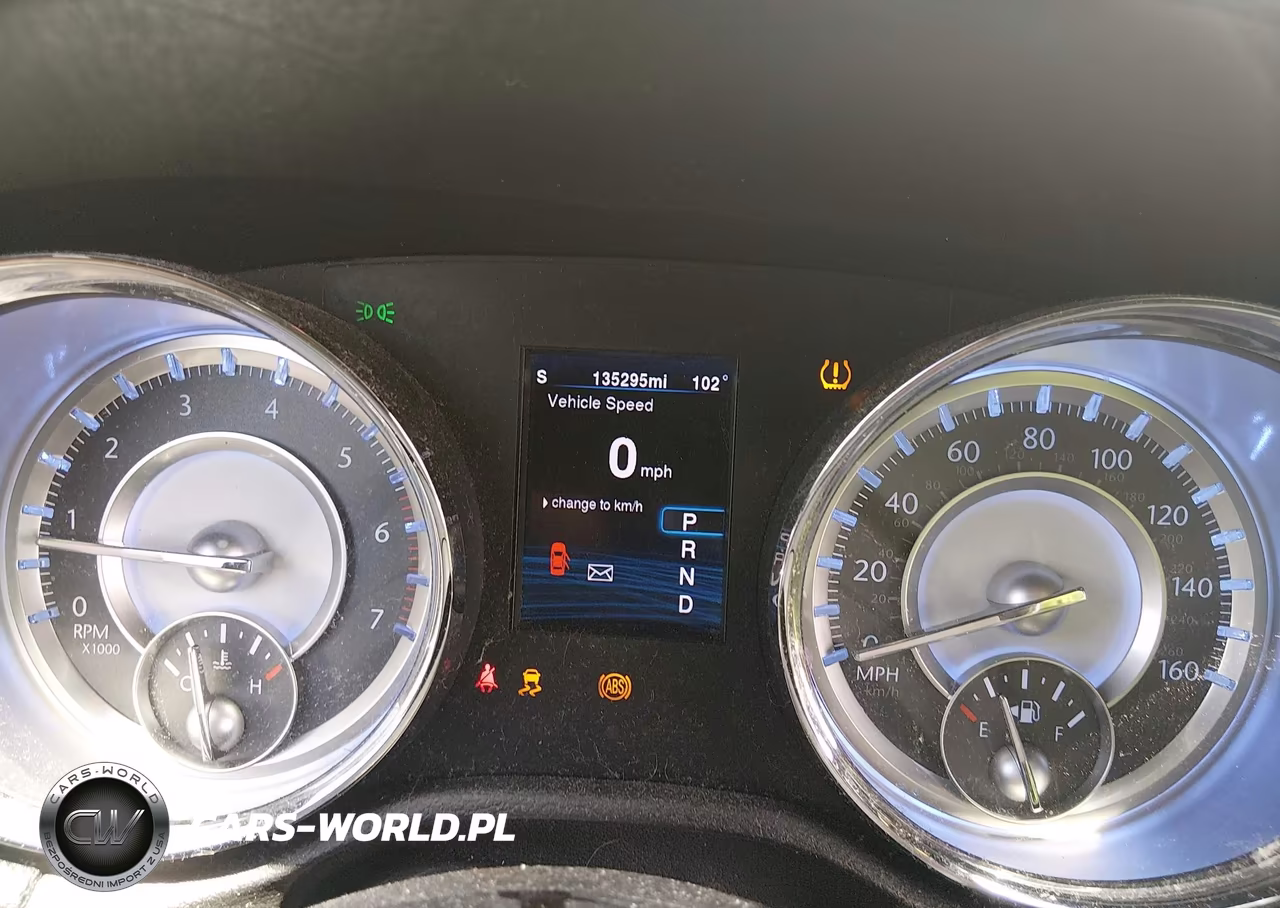 2014 Chrysler 300C VIN:2C3CCAET7EH182753 - 7