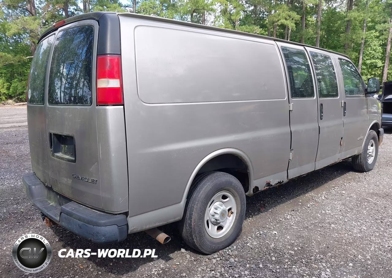 2003 Chevrolet Express Cargo Van VIN:1GCHG39U631123628 - 4