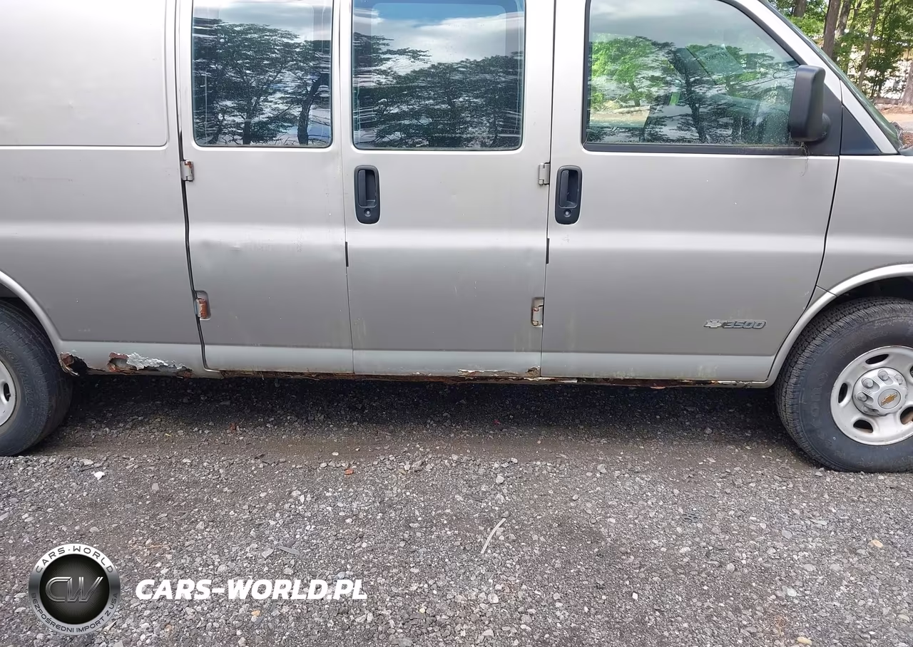 2003 Chevrolet Express Cargo Van VIN:1GCHG39U631123628 - 6