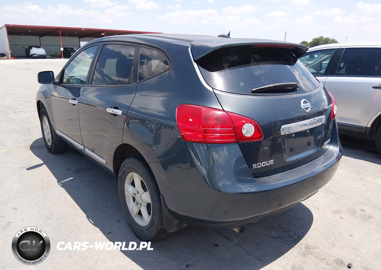 2013 Nissan Rogue S VIN:JN8AS5MV1DW600518 - 3