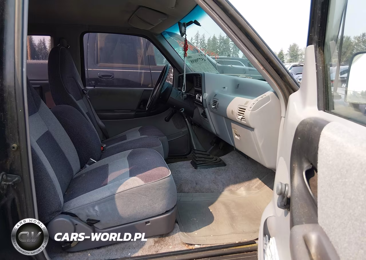 1994 Mazda B3000 Cab Plus VIN:4F4CR16U4RTM75379 - 5