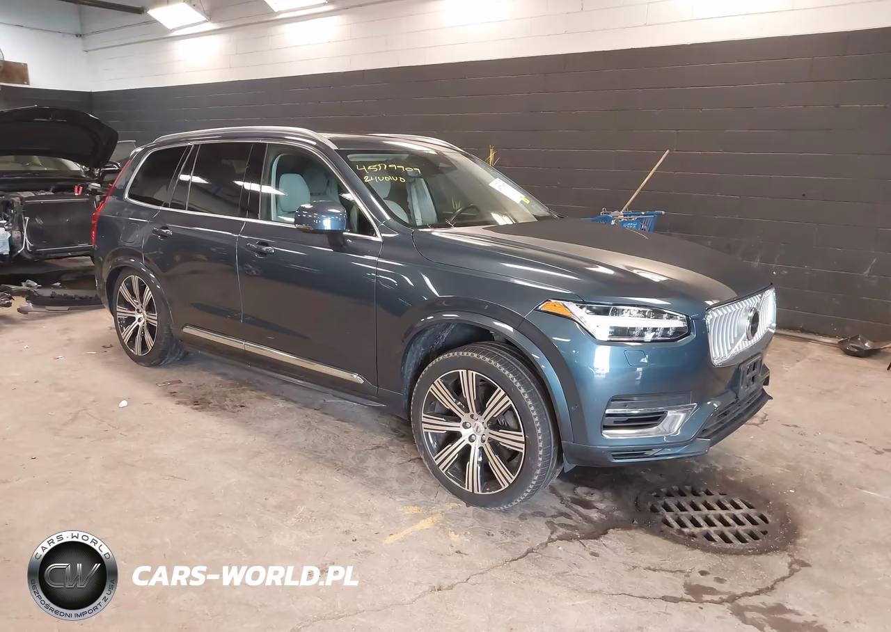 2024 Volvo Xc90 Recharge Plug-In Hybrid T8 Ultimate Bright Theme 7-Seater