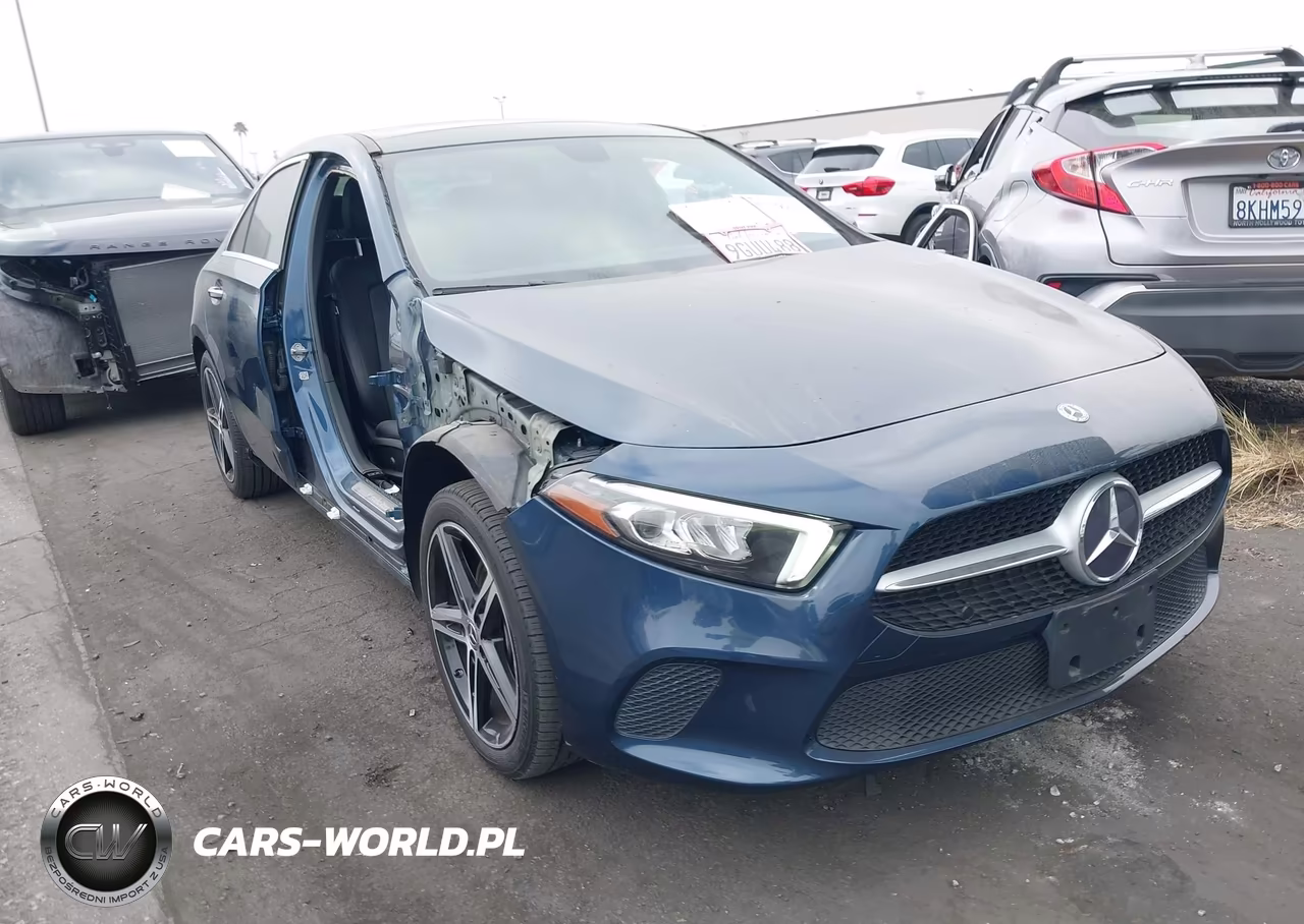 2019 Mercedes-Benz A 220