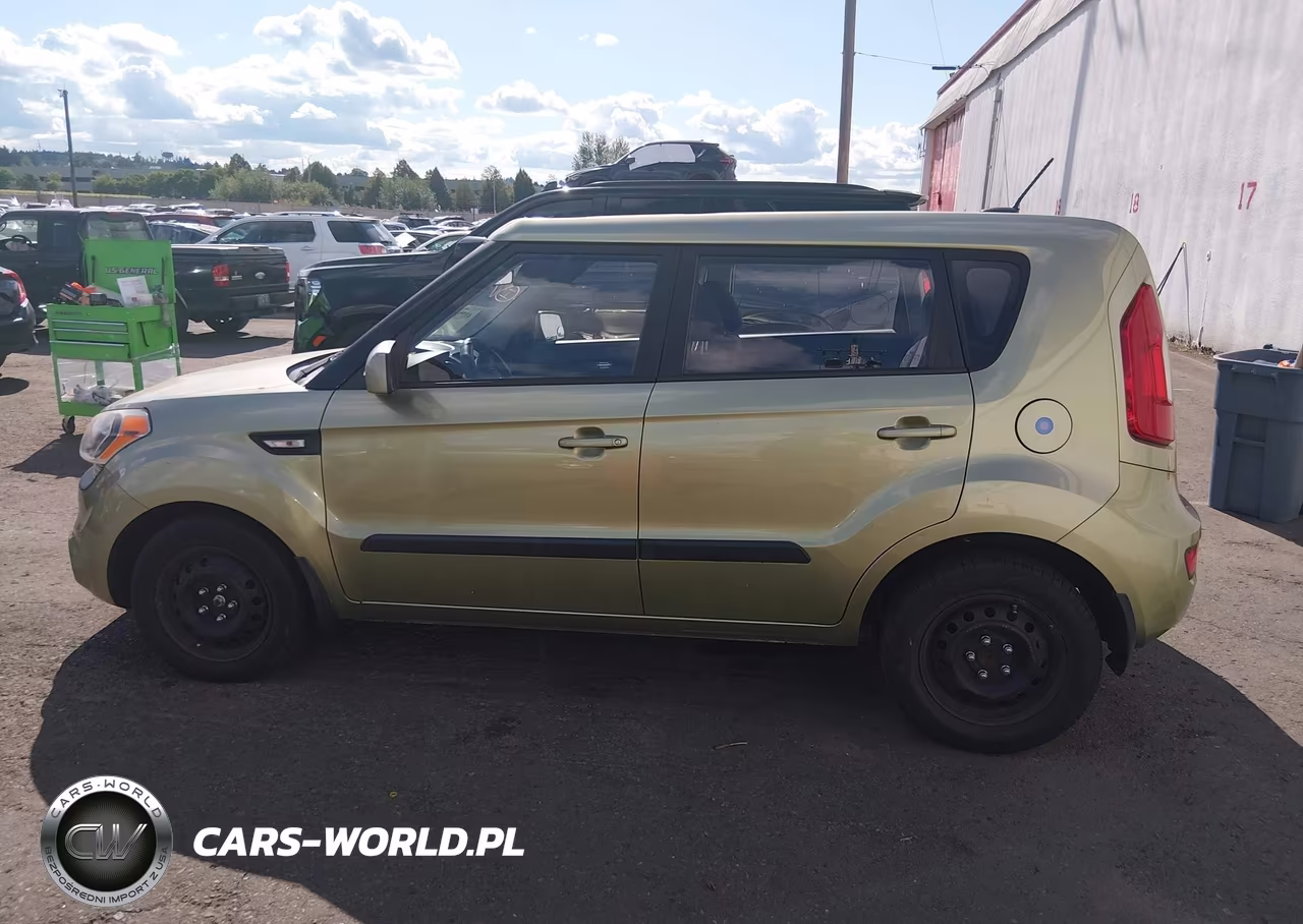 2013 Kia Soul VIN:KNDJT2A53D7617245 - 14