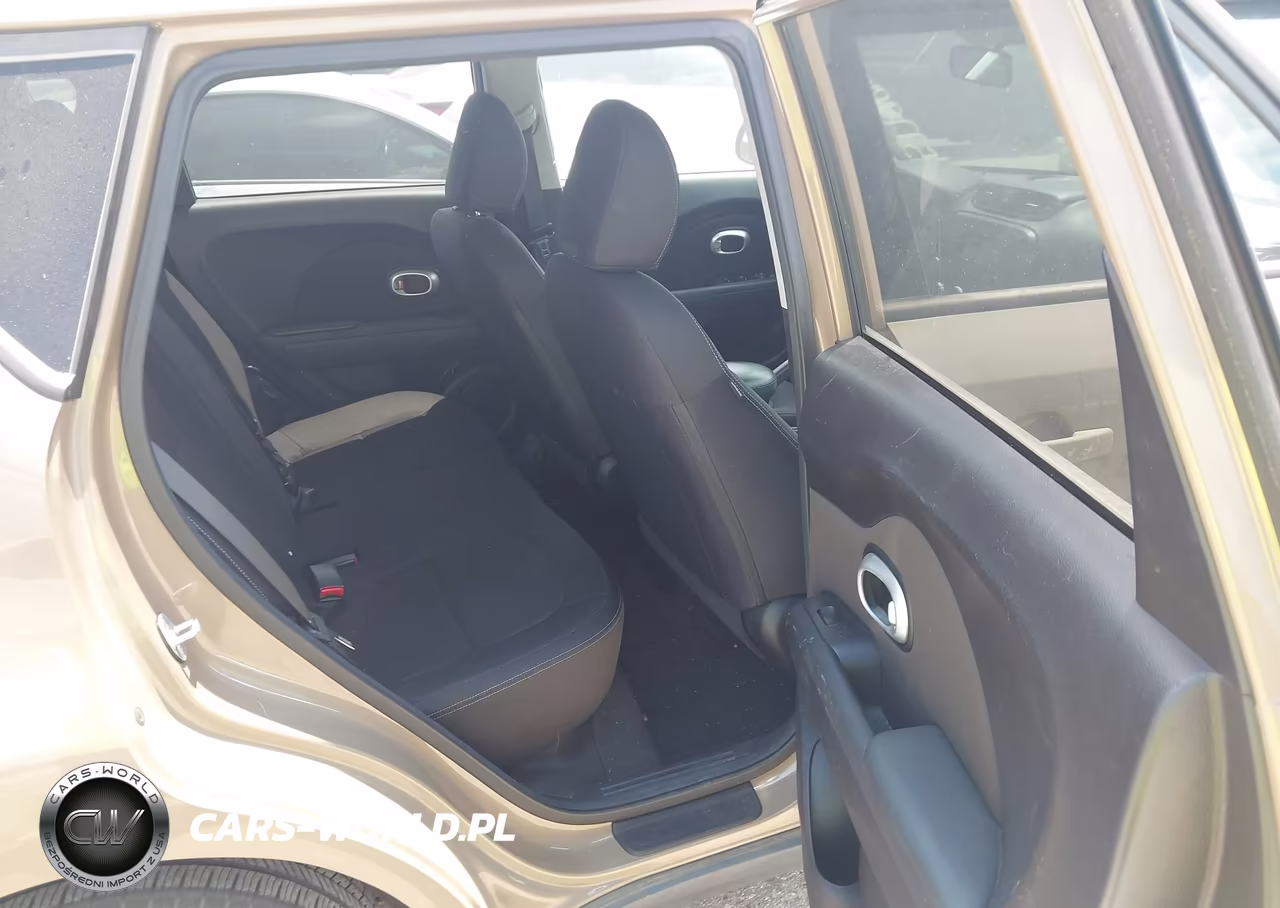 2015 Kia Soul VIN:KNDJN2A22F7218751 - 8