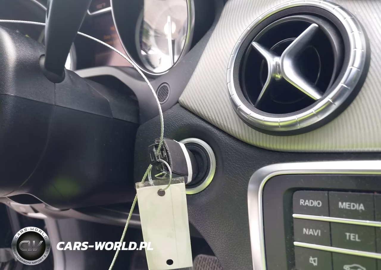 2016 Mercedes-Benz Cla 250 4Matic VIN:WDDSJ4GBXGN390063 - 11