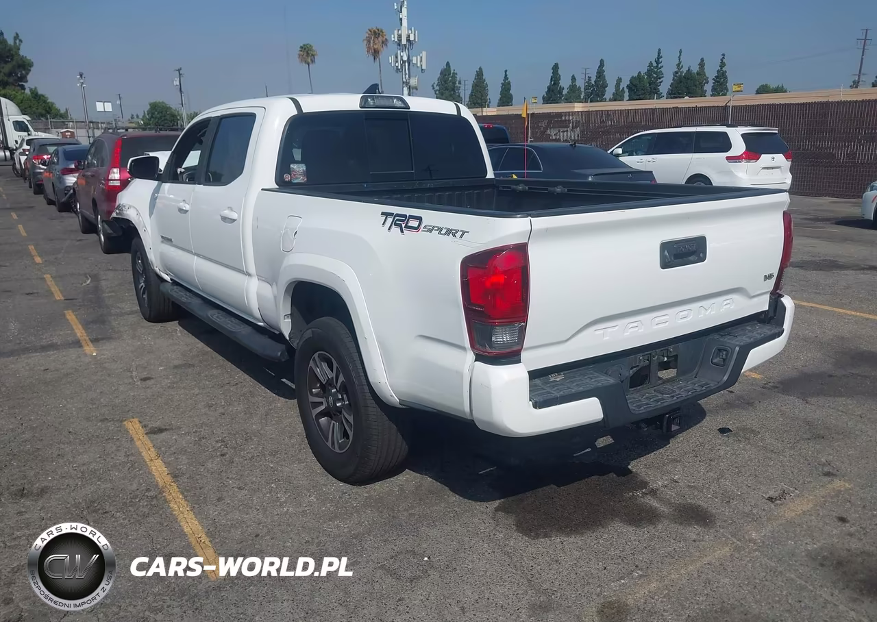 2019 Toyota Tacoma Trd Sport VIN:3TMBZ5DN0KM021853 - 3