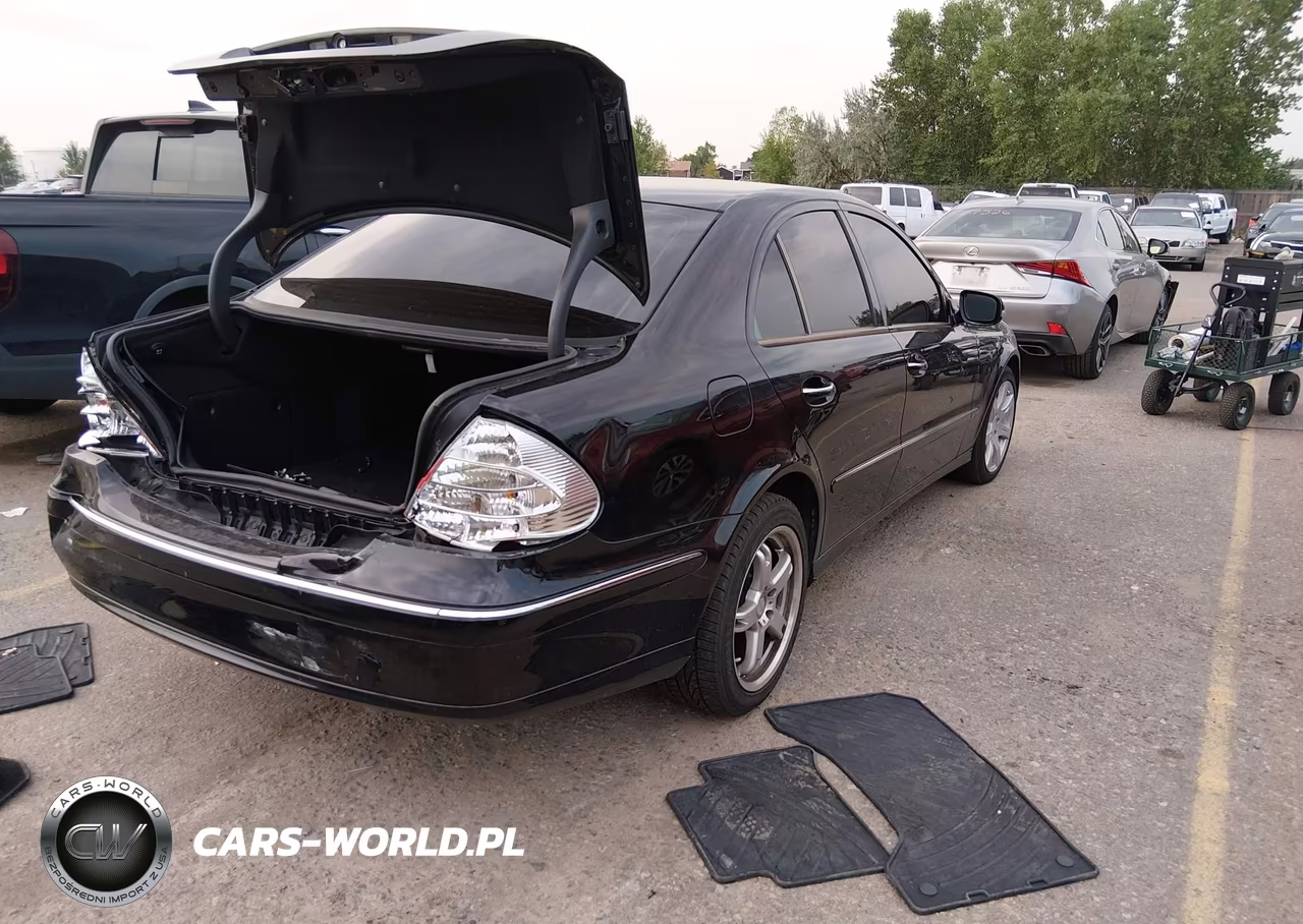 2008 Mercedes-Benz E 350 4Matic VIN:WDBUF87XX8B286570 - 4
