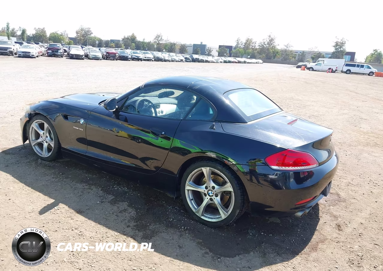 2011 BMW Z4 Sdrive30I VIN:WBALM5C53BE379200 - 3