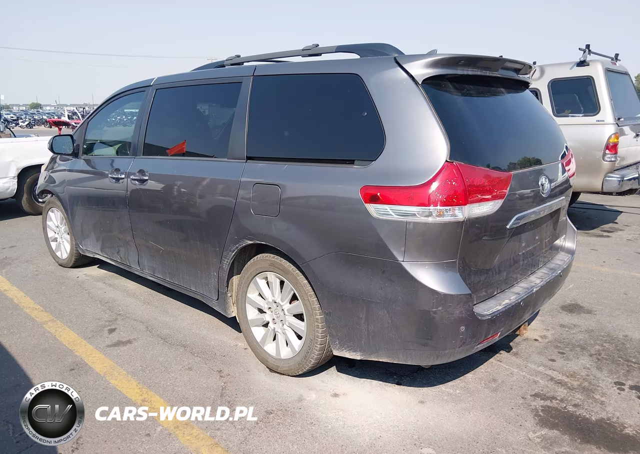 2013 Toyota Sienna Limited 7 Passenger VIN:5TDDK3DC5DS062448 - 3